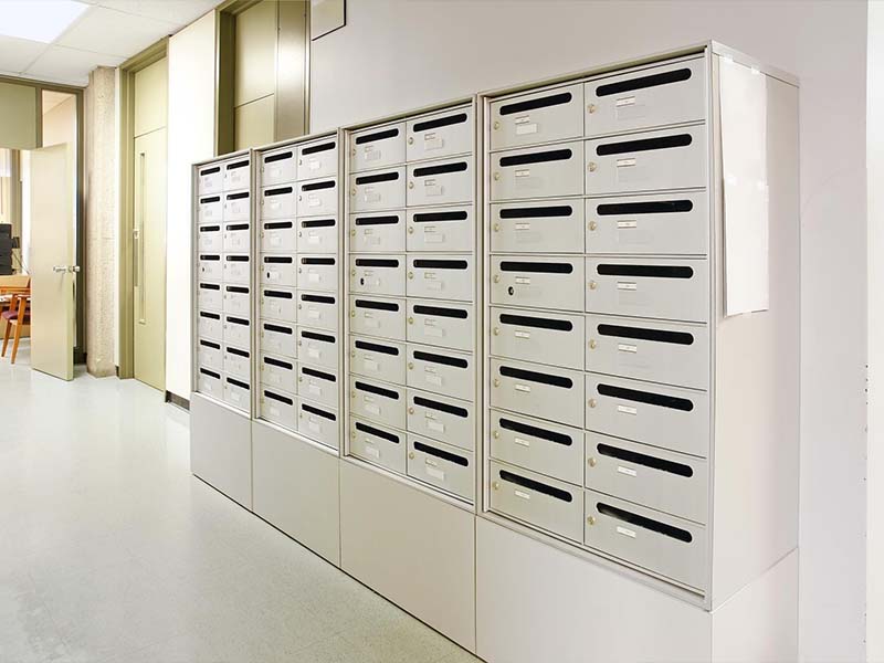 Service d’installation de boîtes aux lettres intérieures Marseille